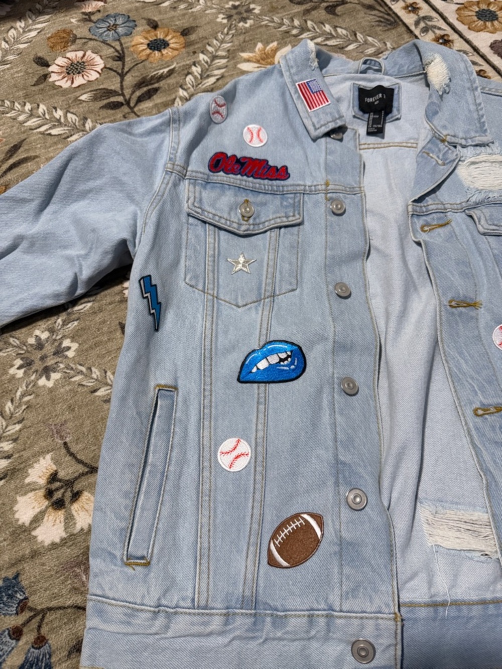 Forever 21 Light Blue Denim Jacket with Sporty & Graphic Patches - Picture 2 of 7